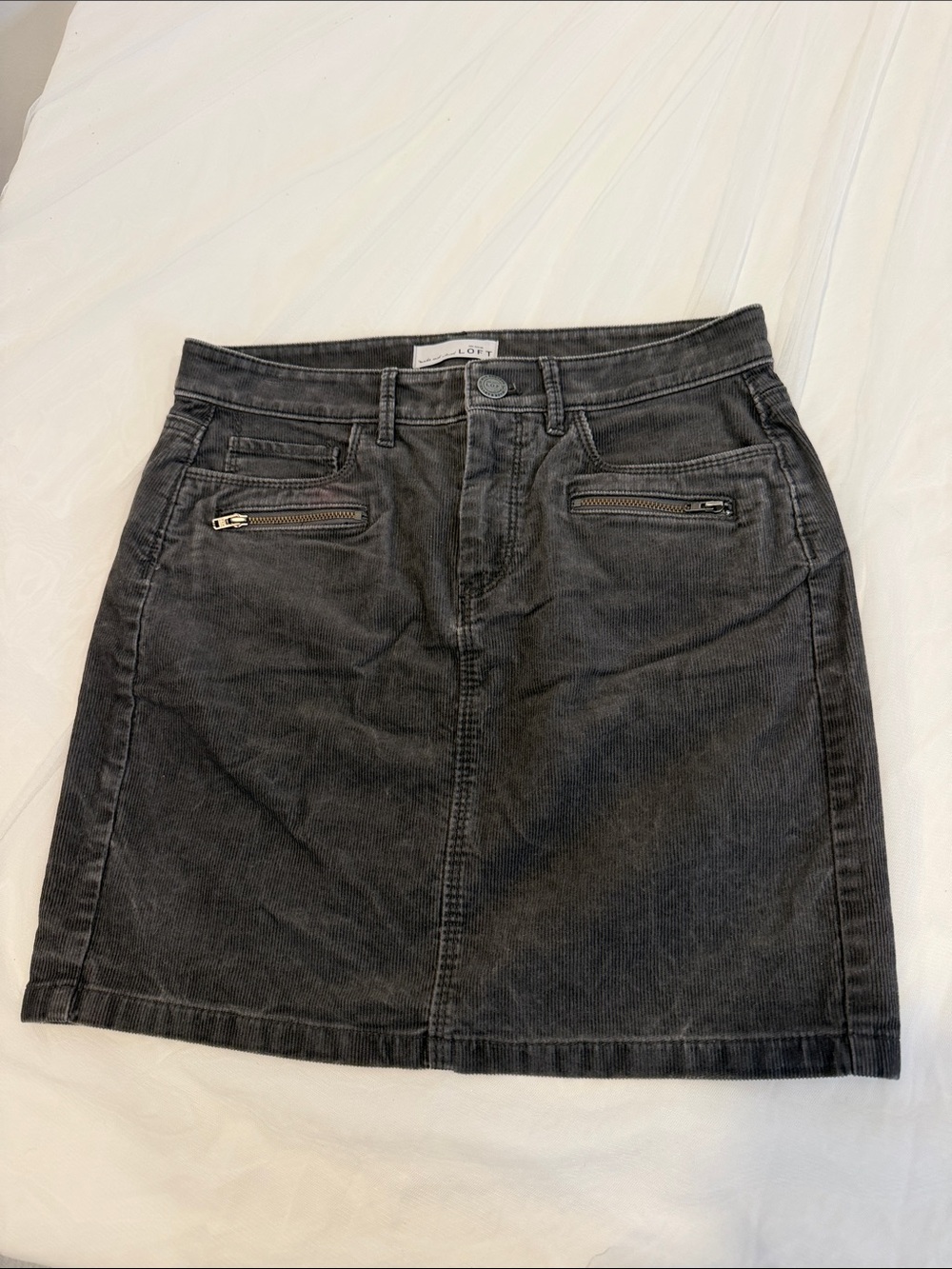 LOFT Women's Corduroy Mini Skirt Gray Faux Zipper Pocket Utility Size 0